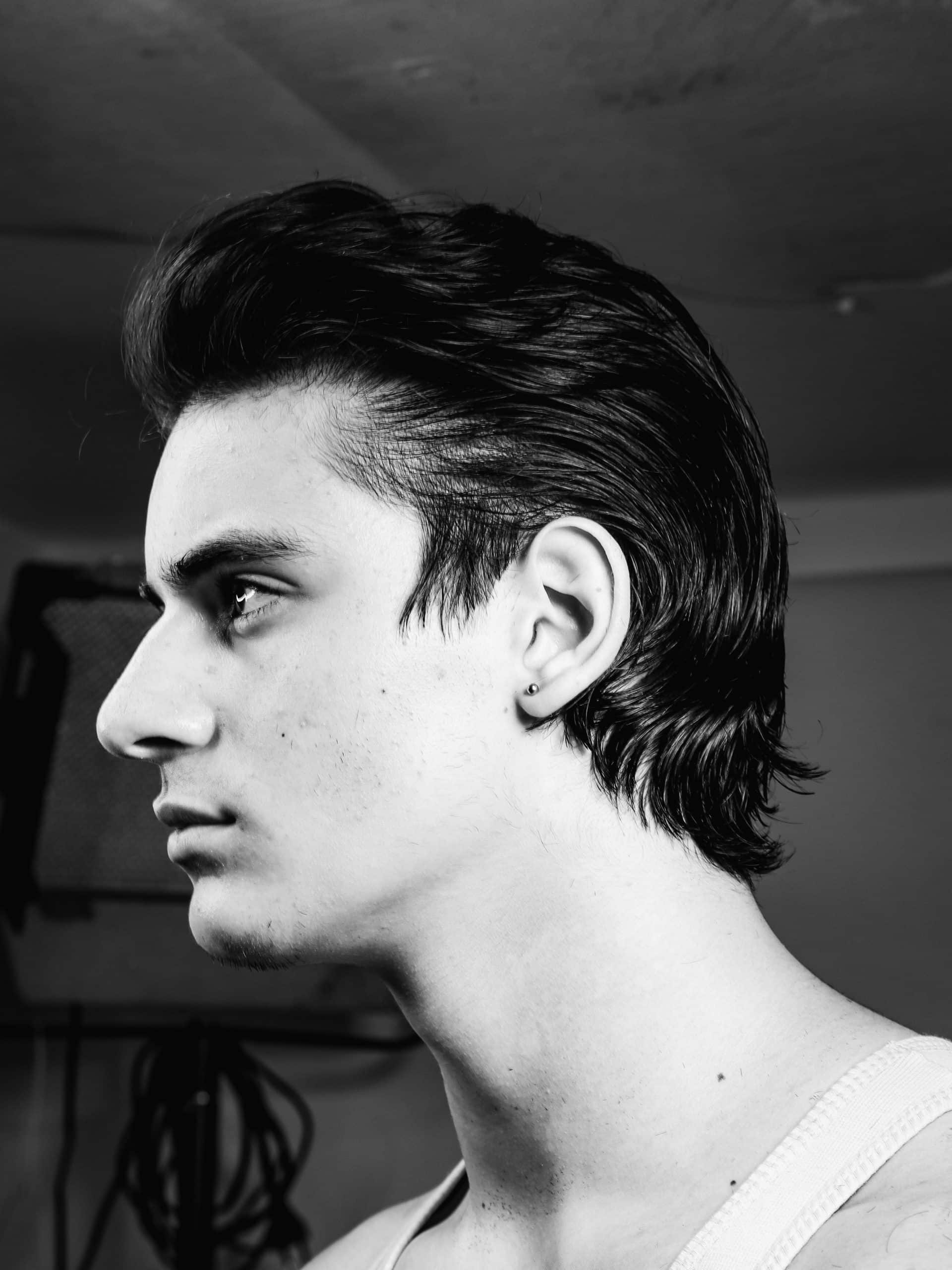 תספורת מספריים מקצועית בתל אביב – Shufooni Barbershop